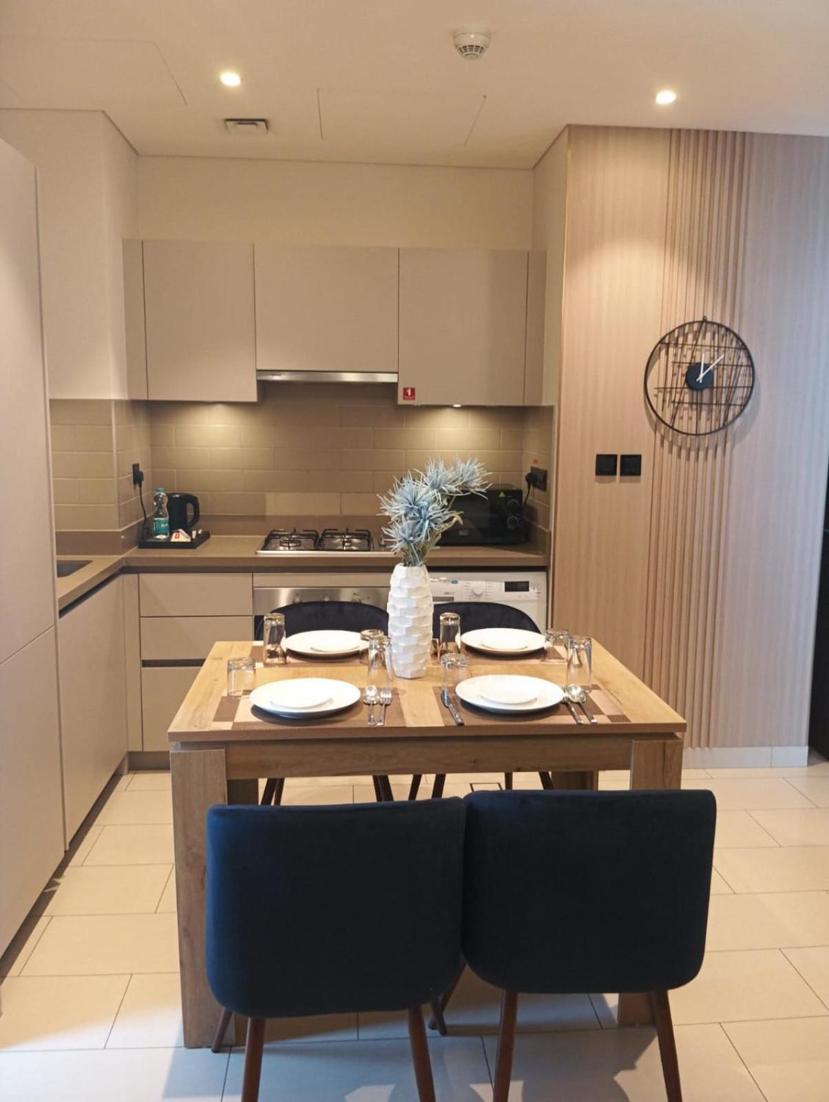 By Latinem Luxury 1br Cvr A2910 Near Burj Khalifa